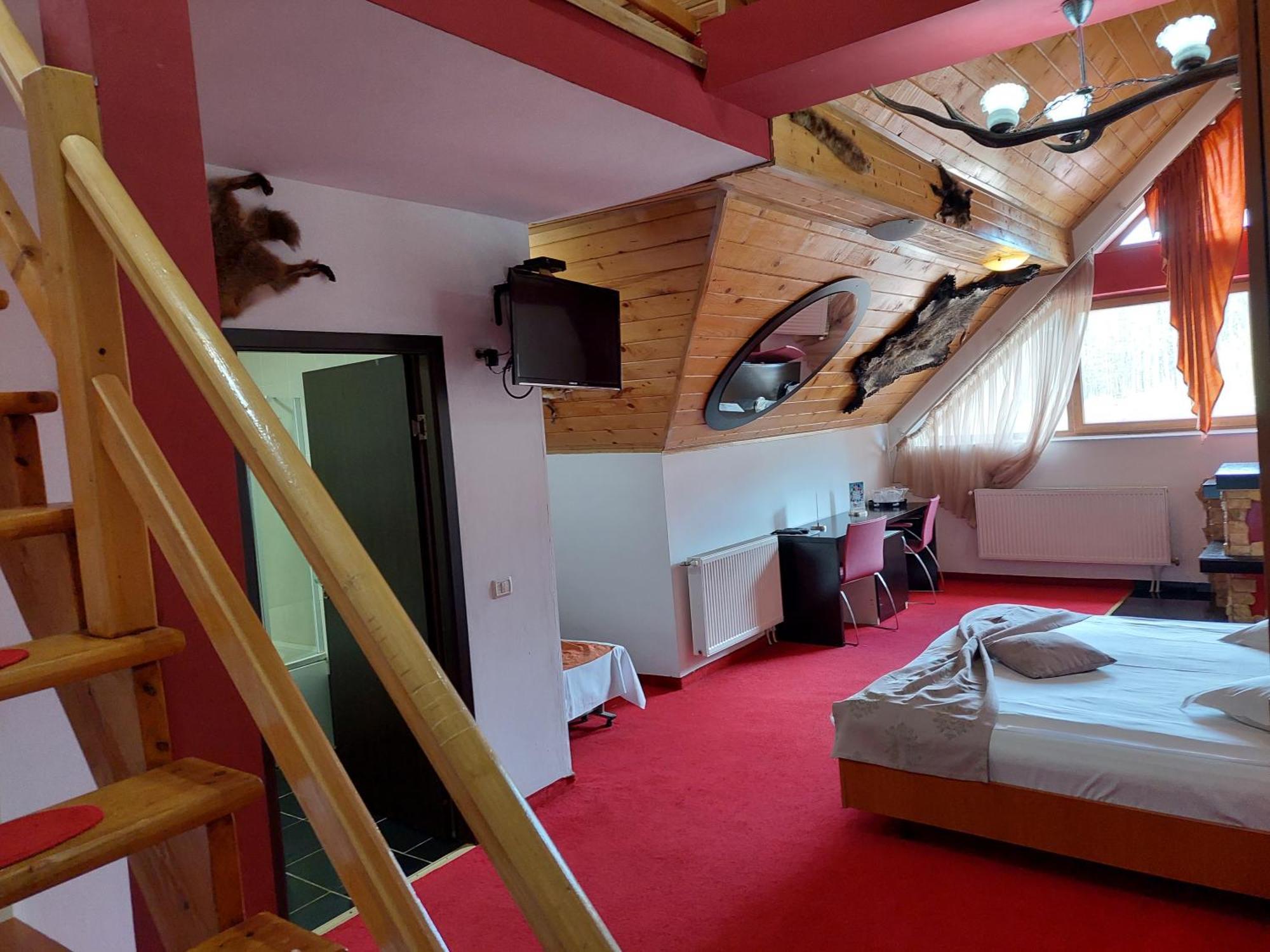 Pension Chalet Poiana Marului Ranch المظهر الخارجي الصورة