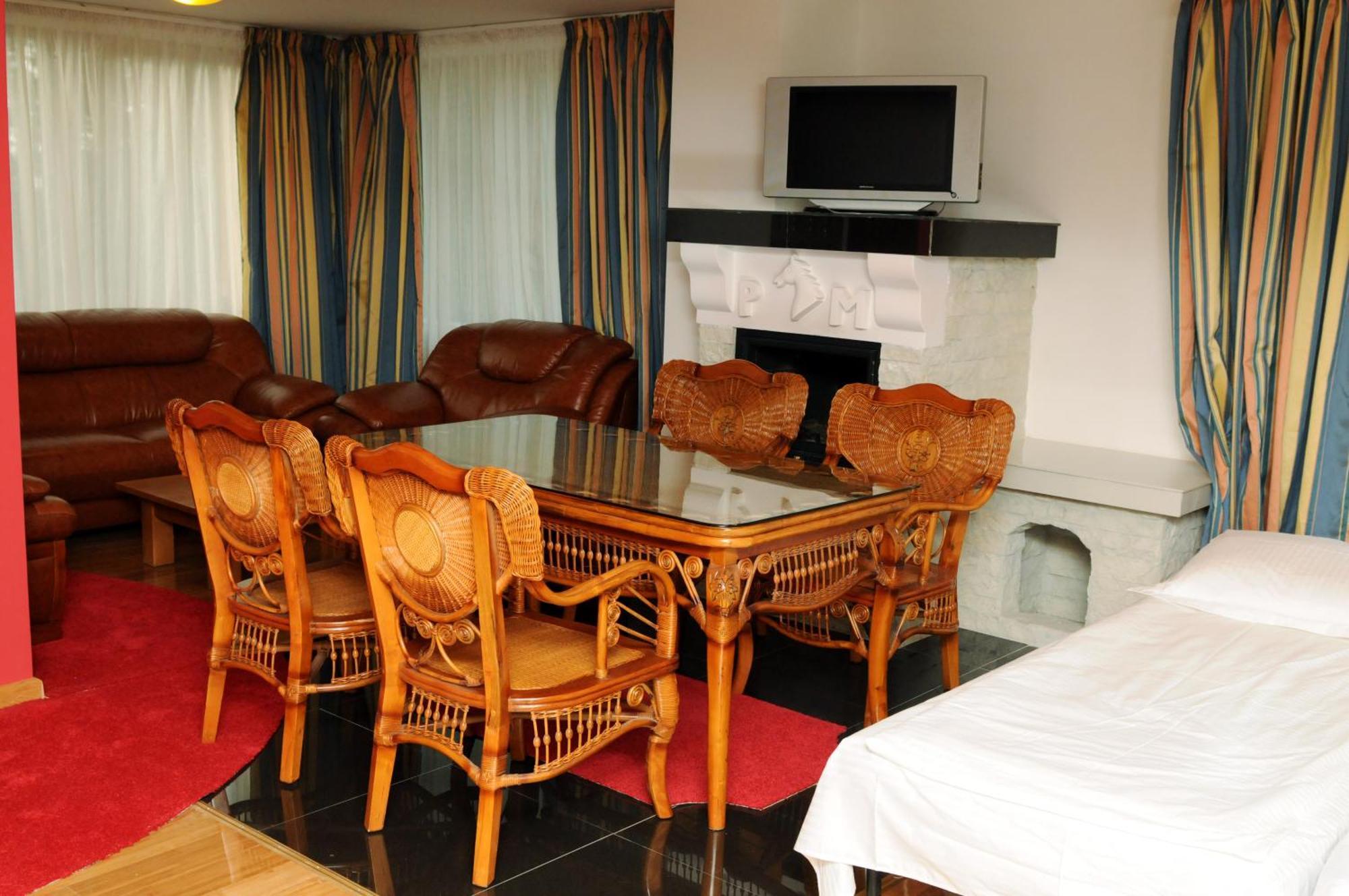 Pension Chalet Poiana Marului Ranch المظهر الخارجي الصورة